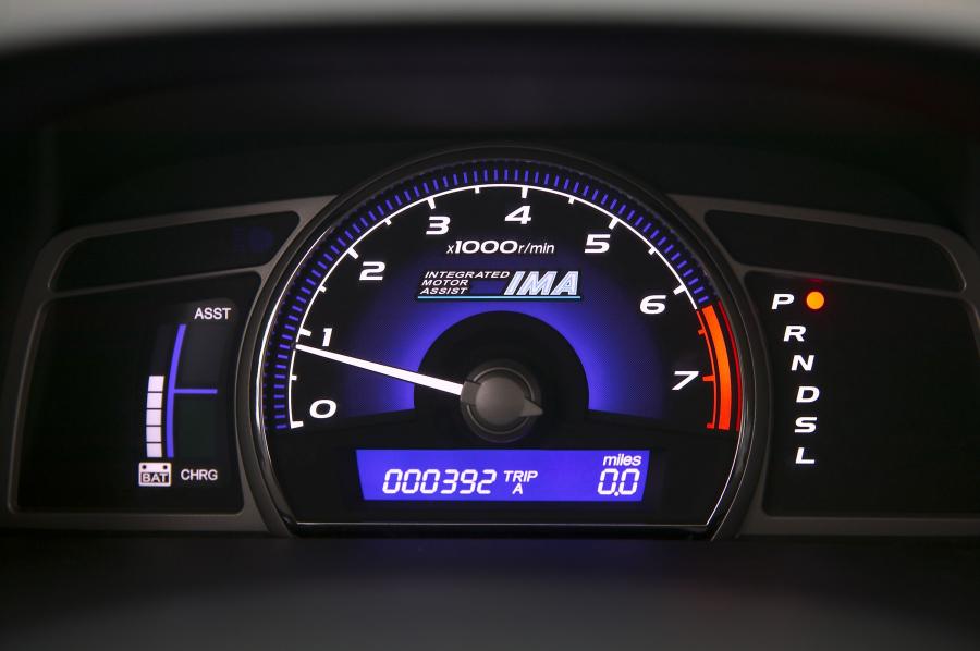 Honda Civic Hybrid 2007 года  (US) (фото 15 из 26)